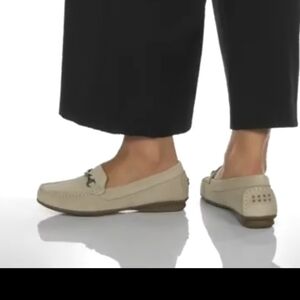 Taos Bit Moc loafer Suede upper features a metal bit details